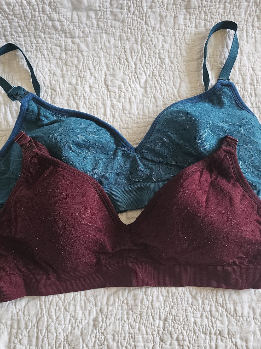 Women’s Seamless Wireless Nursing Bras - Teal and Burgundy